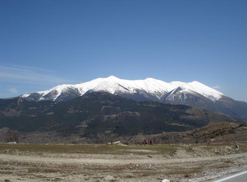 Vue du mont Olympe depuis l'ouest.