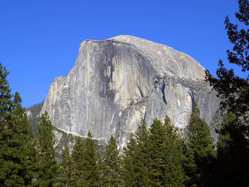 Yosemite_1_bg_090504[1]