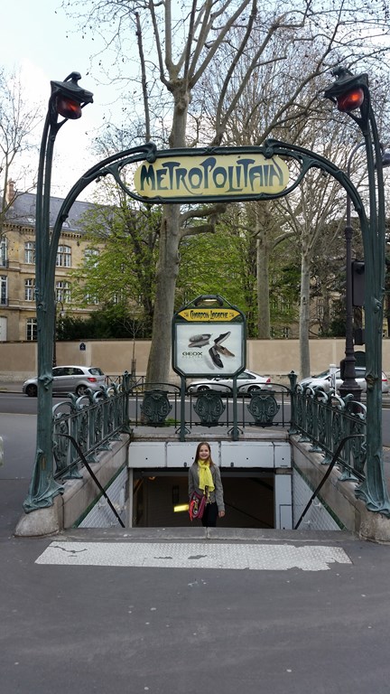Station de métro réalisée par Hector Guimard