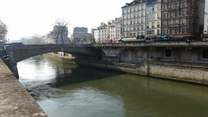 Petit - Pont