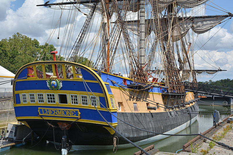 Frégate_Hermione_réplique_de_la_frégate_de_1779_en_aout_2014_DSC_5906
