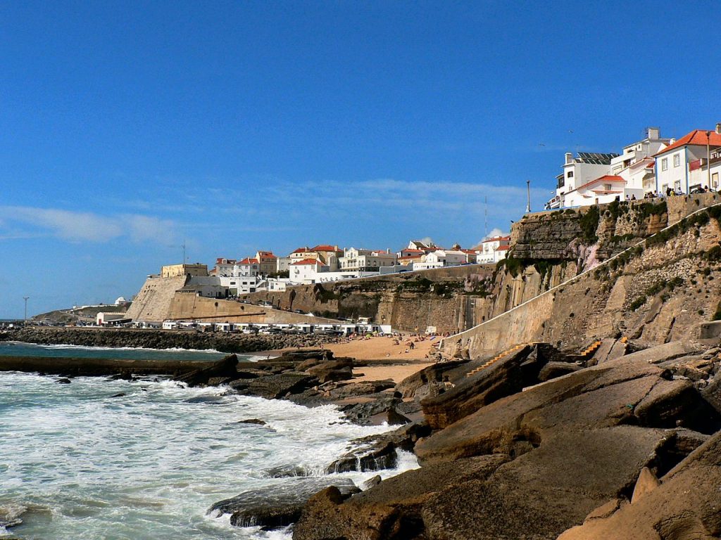 1280px-vista_da_ericeira_-_praia_dos_pescadores1