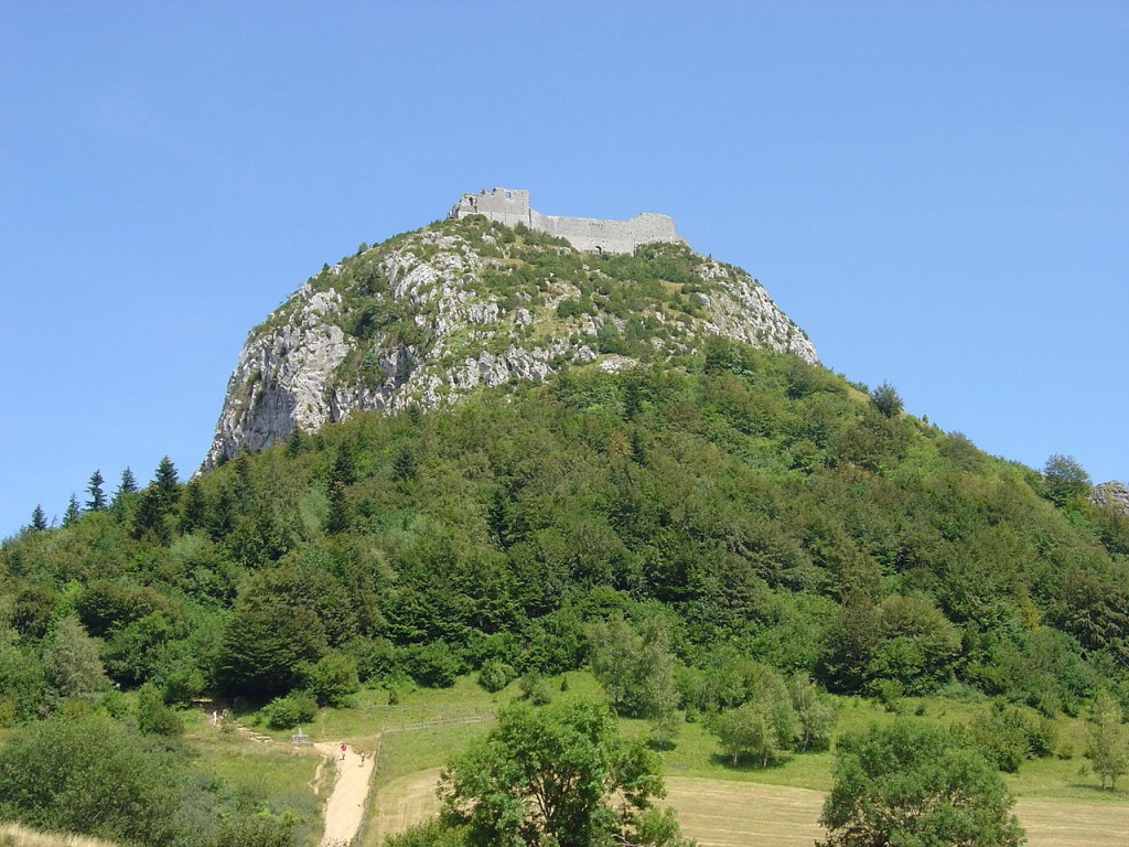 1280px-Montsegur_montagne[1]