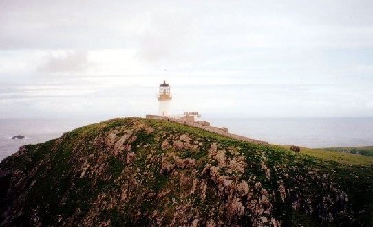 The_lighthouse_on_Eilean_Mor[1]