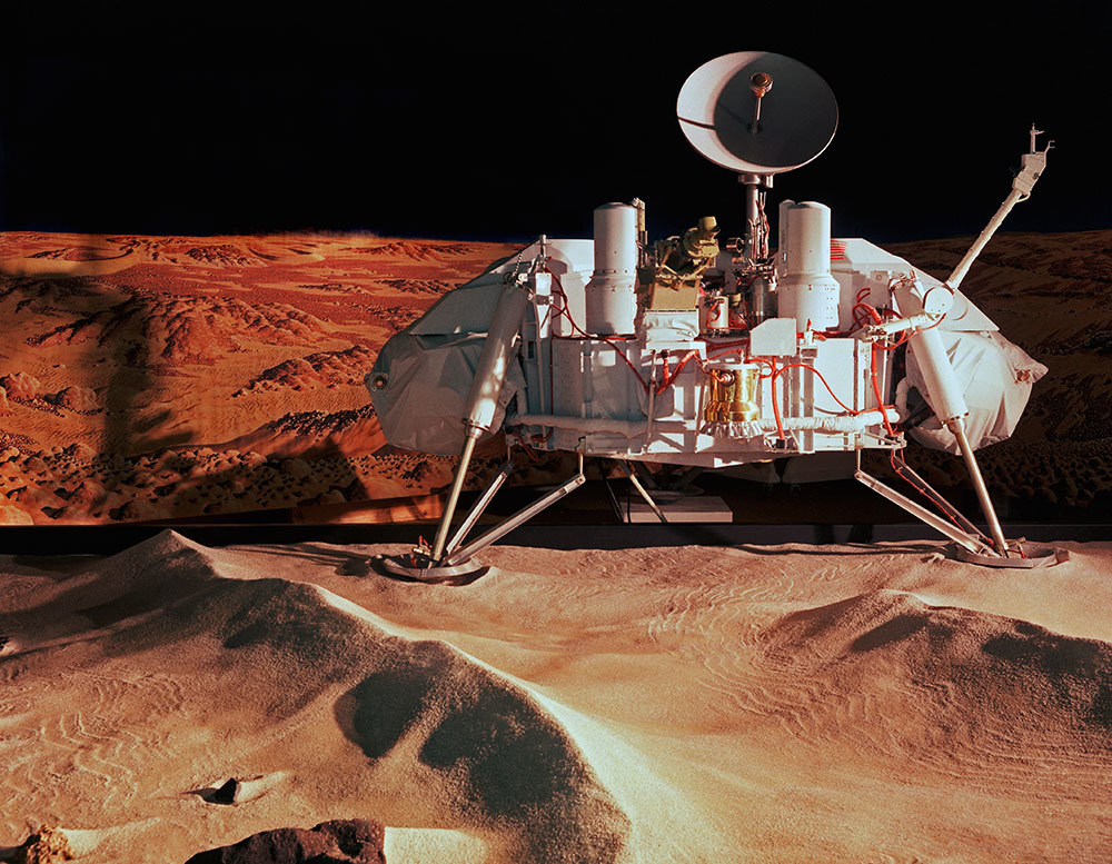 Марсианский зонд. Зонд Викинг 1. Викинг 1 марсоход. Космические зонды Викинг-1 и Викинг-2. Викинг-1 космический аппарат.