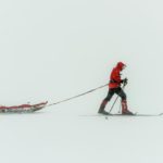 L’américain Colin O’Brady réalise la « fausse » première traversée de l’Antarctique en solo et sans assistance