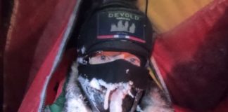 Les explorateurs Mike Horn et Borge Ousland ni en péril, ni en danger de mort sur la banquise de l’océan Arctique