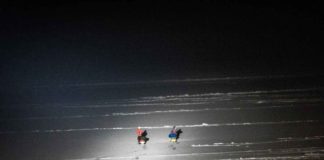 Deux autres explorateurs polaires quittent le Lance et partent à la rencontre de Børge Ousland et Mike Horn