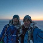 Traversée de l'Arctique : Plus que 150 km pour Mike Horn et Borge Ousland attendus le 5 décembre