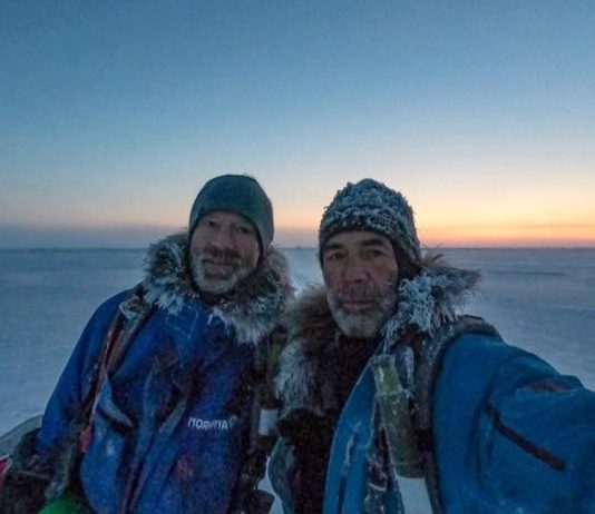 Traversée de l’Arctique : Plus que 150 km pour Mike Horn et Borge Ousland attendus le 5 décembre